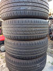 pneumatici 235/60/18