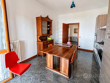 3 camere