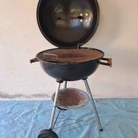 Barbecue tondo con coperchio