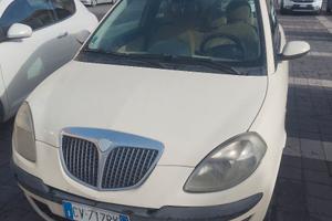 Lancia Ypsilon 1300 Multijet