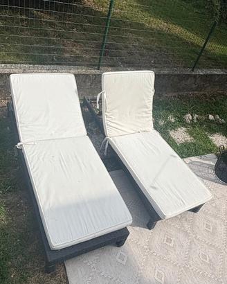 Coppia di sdraio  con cuscini