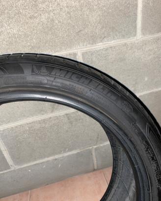 Pneumatico Michelin Primacy 3 - 205x45 R17
