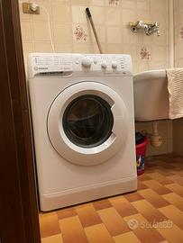 Lavatrice Indesit 7kg