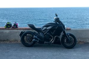 Ducati diavel dark abs