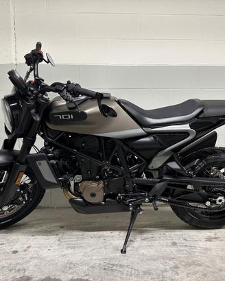 Husqvarna Svartpilen 701 Style