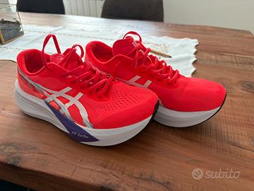 Asics Magic Speed 4