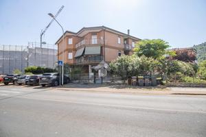 3 LOCALI A RIETI