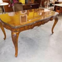 Tavolo in stile "Chippendale"