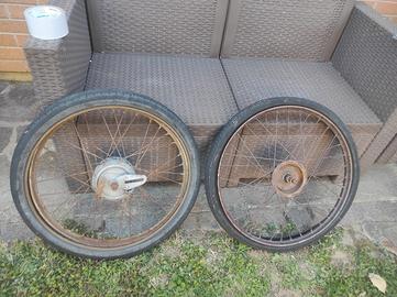 Ruote complete per moto d'epoca 