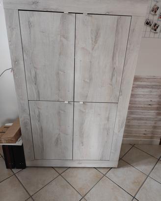 mobili euro 900