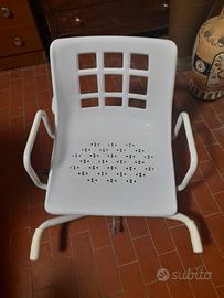 sedia facilitatrice da bagno per disabili