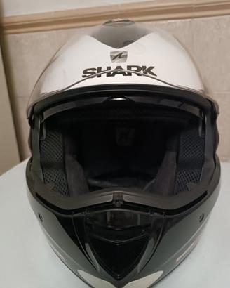 casco Shark 