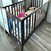 Lettino Converse orso nero Picci