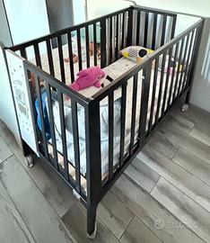 Lettino Converse orso nero Picci