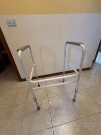 Sgabello per wc per anziani