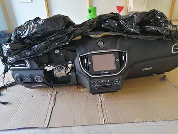 Ricambi maserati ghibli 2015