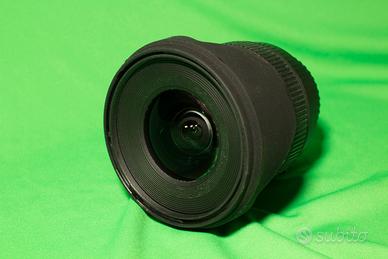 Grandangolare Sigma 10-20mm per Canon APS-C