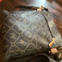 Borsa tracolla firmata