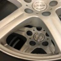 4 gomme da neve con cerchi