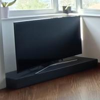 Mobile tv in metallo 