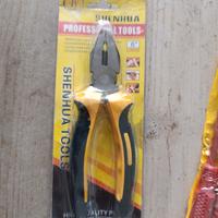 Pinza universale con manico soft-presa

