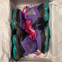 Nike LeBron 19