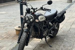 Ducati Scrambler 800 Icon Dark 2022