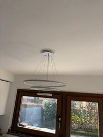 Lampadario design luce bianca