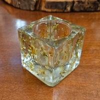 Portacandela A Forma Di Cubo In Vetro Decorato