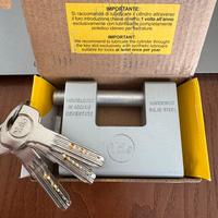 Lucchetto corazzato YALE acciaio cementato