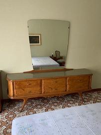 TOLETTA CON CASSETTI