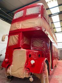 Camper bus londinese