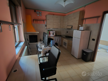 Arredato con box e cantina