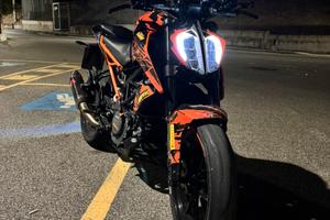 Ktm Duke 125 ABS