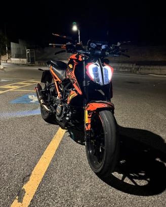 Ktm Duke 125 ABS