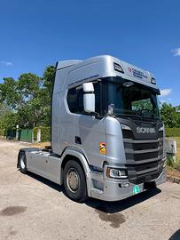SCANIA R500