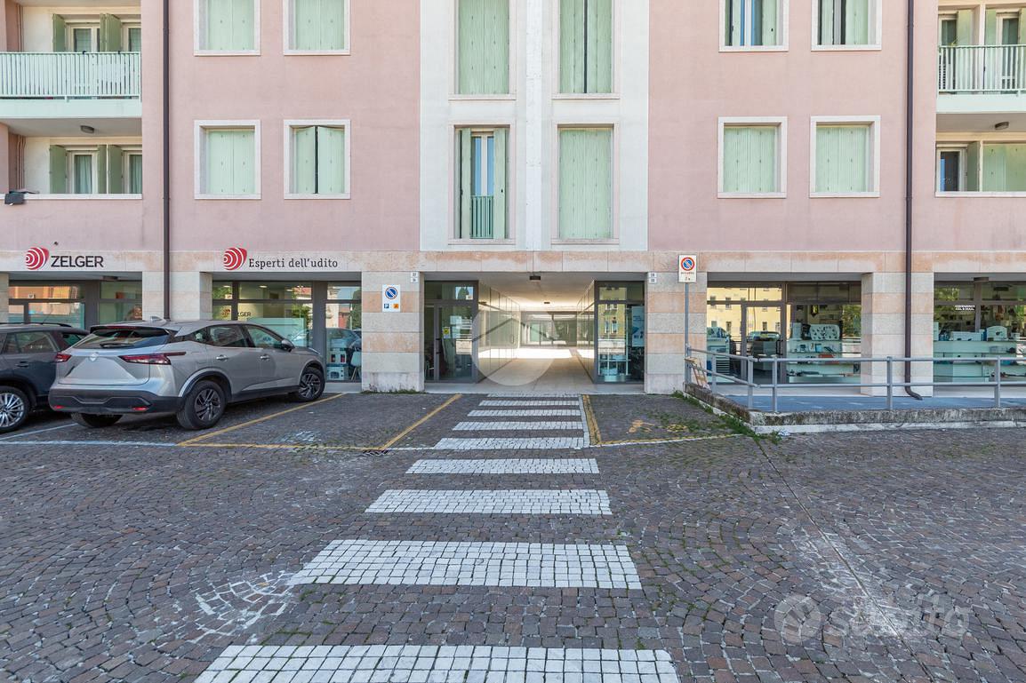 2 LOCALI A BUSSOLENGO - Vista 3