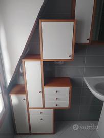 Bagno arredamento mobile completo e lavabo