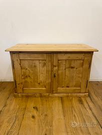 Credenza antica in abete stile tirolese