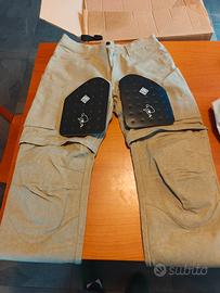 Pantaloni moto con protezioni Tucano Urbano1