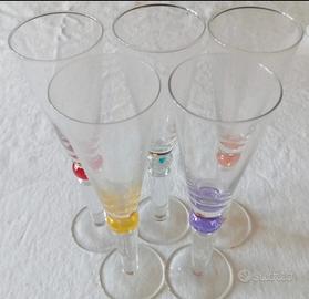 Set di N.5 Flute di Vetro Colorati 
