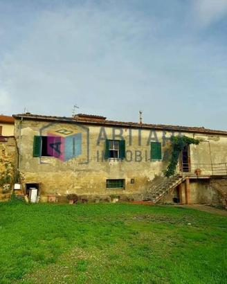 Villa di 169 m² con 5 locali e box auto a Santa Lu