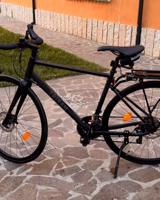 Bici CORSA GRAVEL URBAN triban rc500 NUOVA