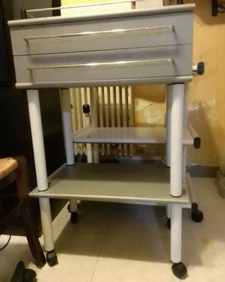 carrello con cassetti 