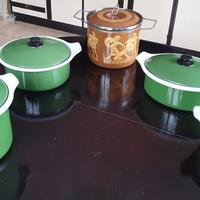 Batteria pentole vintage anni '60