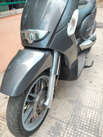 Aprilia Scarabeo 500 light