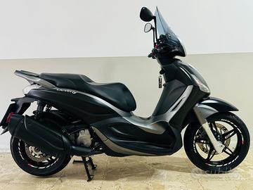 Beverly 350