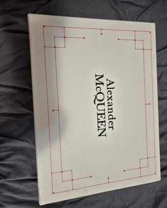 Alexander McQueen- Sneaker Oversize 42
