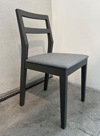 Sedia laccata imbottita HAI