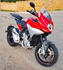 TURISMO VELOCE 800 - UNA SCULTURA
